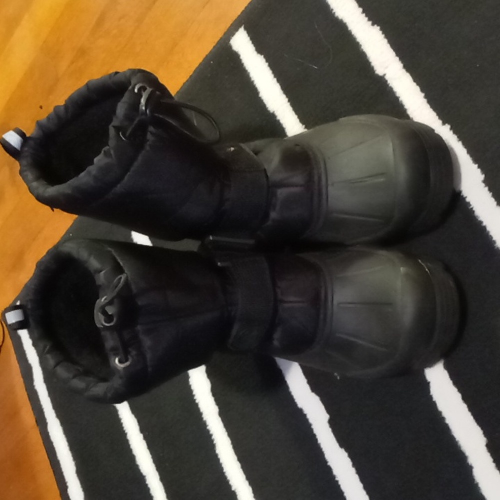 Boys winter boot